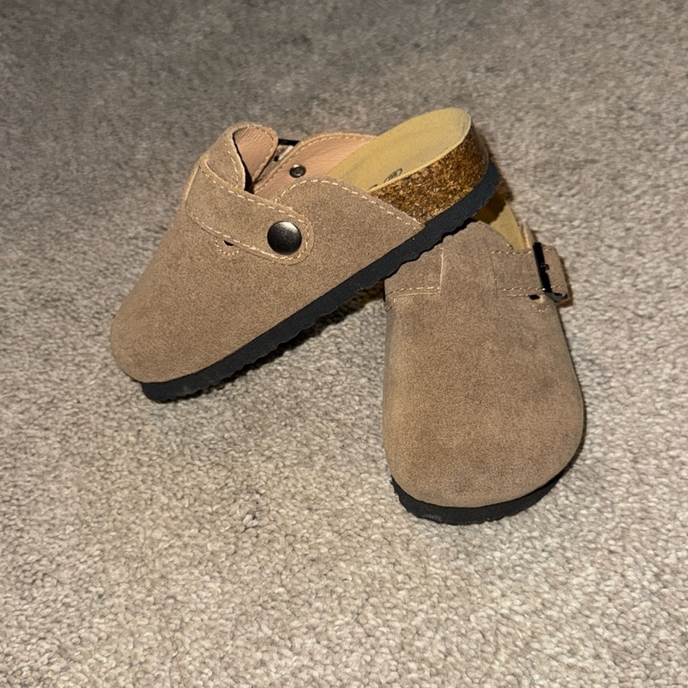 Toddler Faux Suede Boston Clog